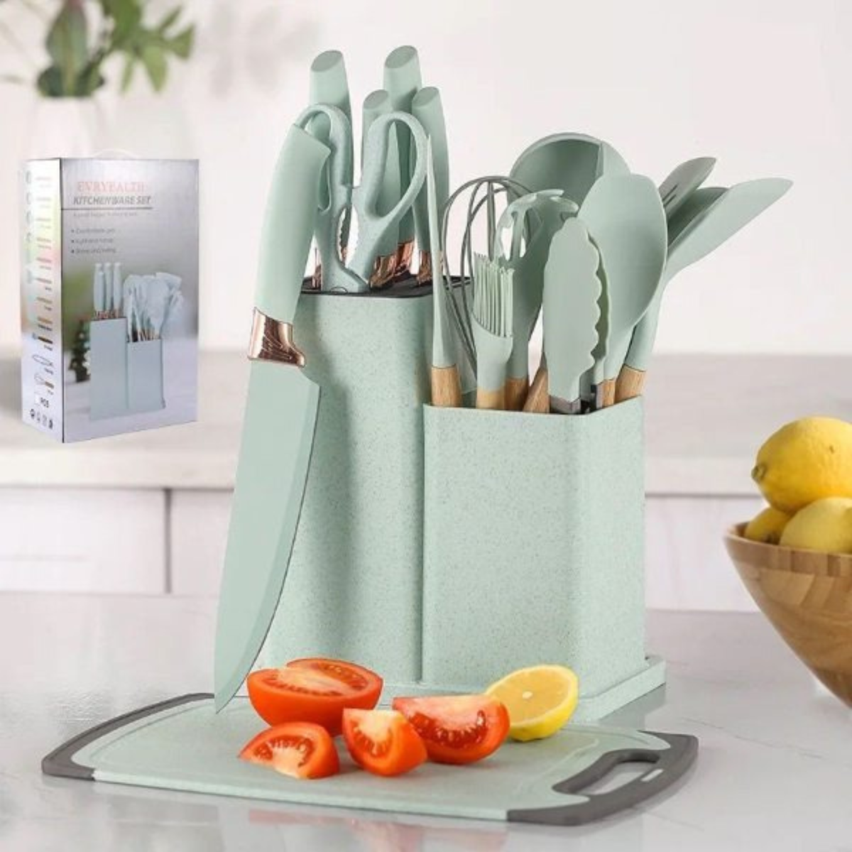 Encuentra el Mejor Set de Cuchillos y Cucharones para tu Cocina ¿Estás buscando un set de cuchillos y cucharones que combinen funcionalidad, durabilidad y estilo? En Onlineshoppingcenterg , tenemos todo lo que necesitas para equipar tu cocina con las mejores herramientas. Aquí te ayudaremos a elegir el set perfecto que se ajusta a tus necesidades culinarias ya tu presupuesto.  ¿Por qué comprar un juego de cuchillos y cucharones? Un juego de cuchillos y cucharones es esencial en cualquier cocina. Estos utensilios te permiten preparar y servir tus comidas con facilidad y precisión. Además, tener un juego completo asegura que siempre tendrás el utensilio adecuado para cada tarea, desde cortar y picar hasta servir sopas o guisos.  Beneficios de Tener un Set Completo Funcionalidad Completa: Con un juego de cucharones en acero inoxidable o un juego de cubiertos de 6 puestos , tendrás todo lo necesario para diferentes tipos de preparaciones y presentaciones en la cocina.  Durabilidad: Los juegos de cucharones en acero inoxidable son conocidos por su resistencia y larga vida útil, ideales para el uso diario.  Organización y Estilo: Un juego de cuchillos y cucharones bien seleccionado no solo es práctico, sino que también añade un toque de elegancia a tu cocina.